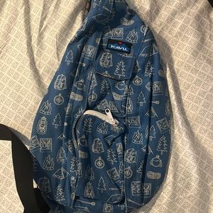 Like New Kavu Crossbody Bag